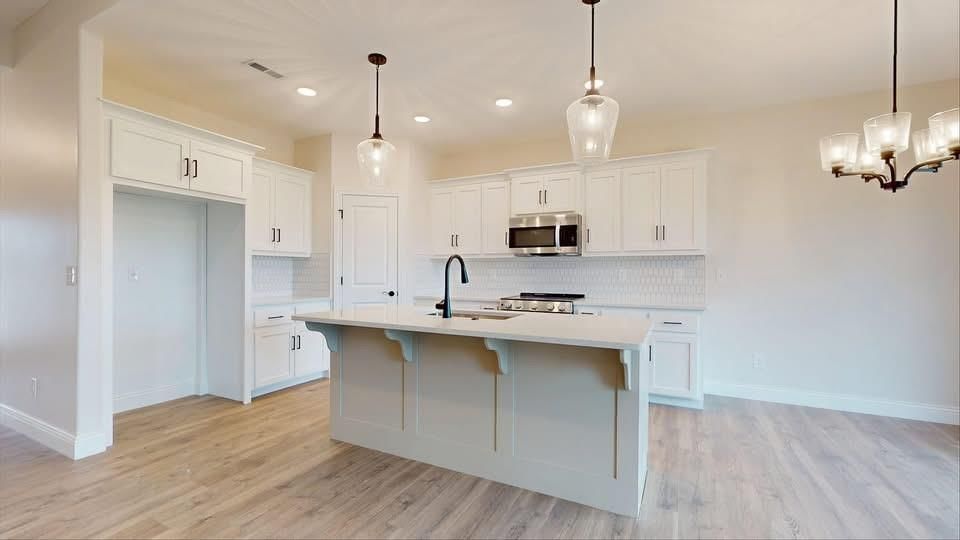 20814 W 188th Street — photo 3