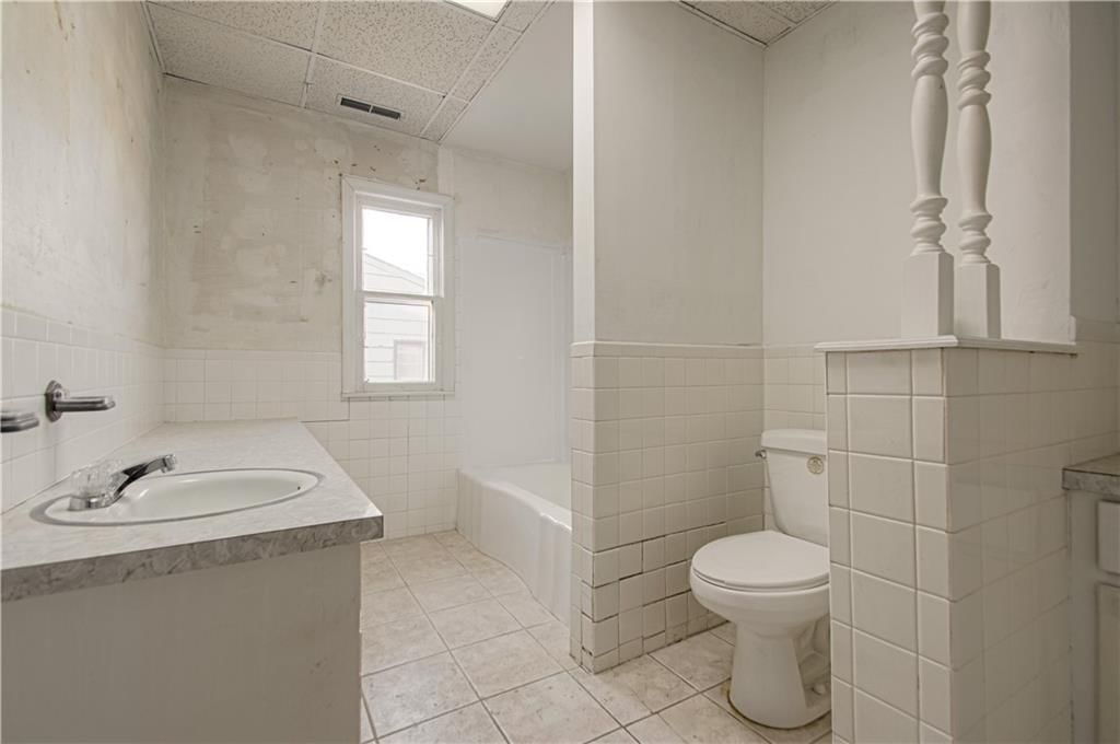 107 W Shawnee Street — photo 14