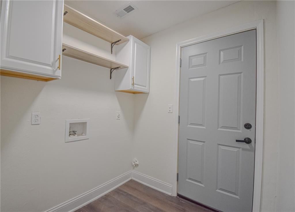 4400 WOODLAND Avenue — photo 14