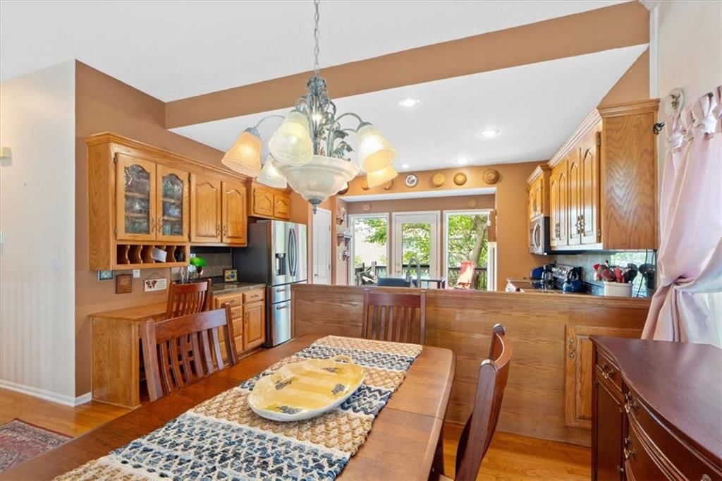 Photo 11 of 35 - 4205 N 126TH Street