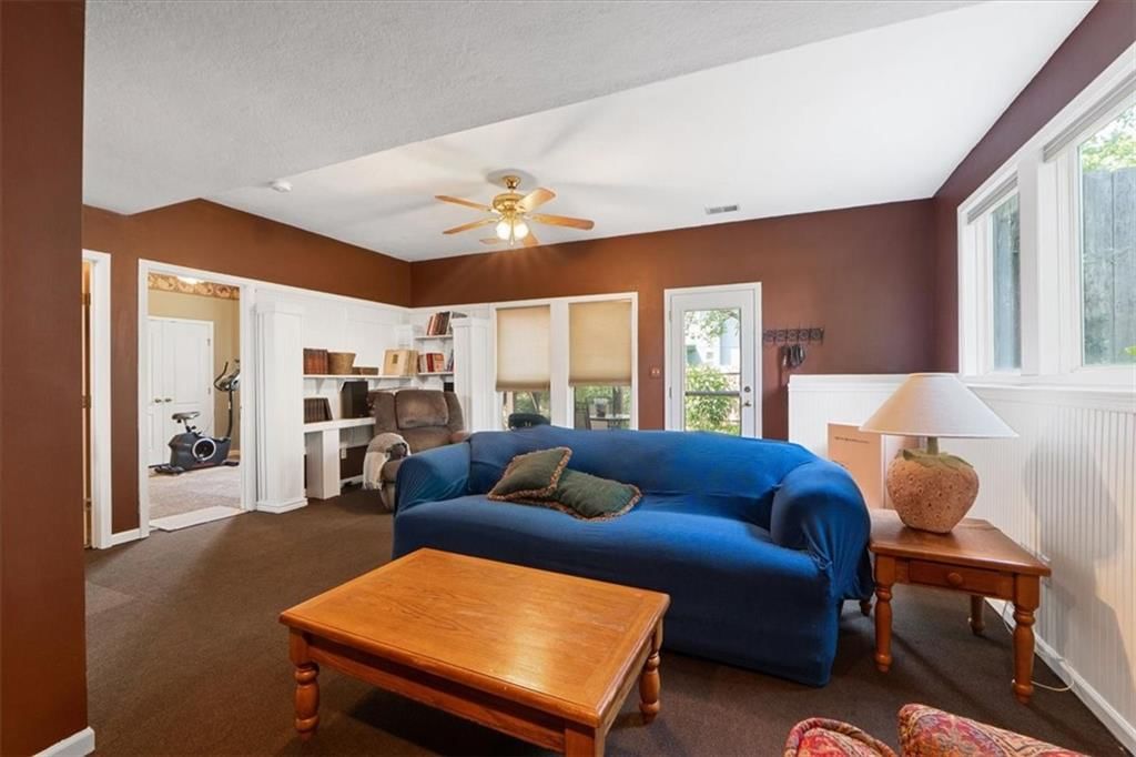 Photo 15 of 35 - 4205 N 126TH Street