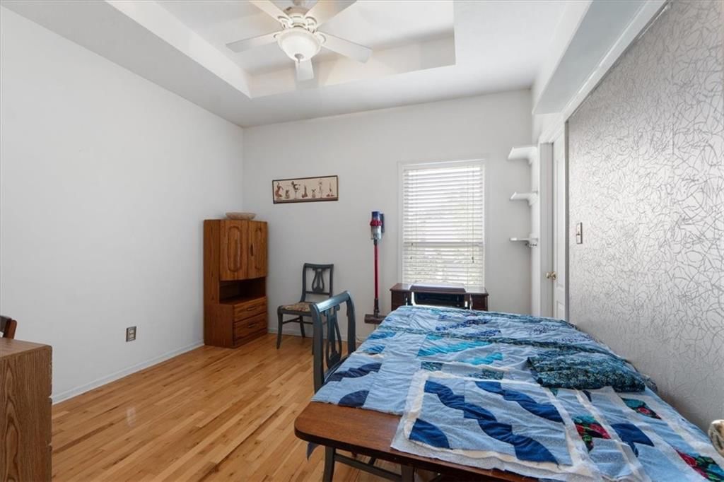 Photo 19 of 35 - 4205 N 126TH Street