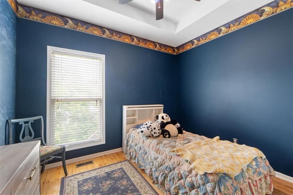 Photo 22 of 35 - 4205 N 126TH Street