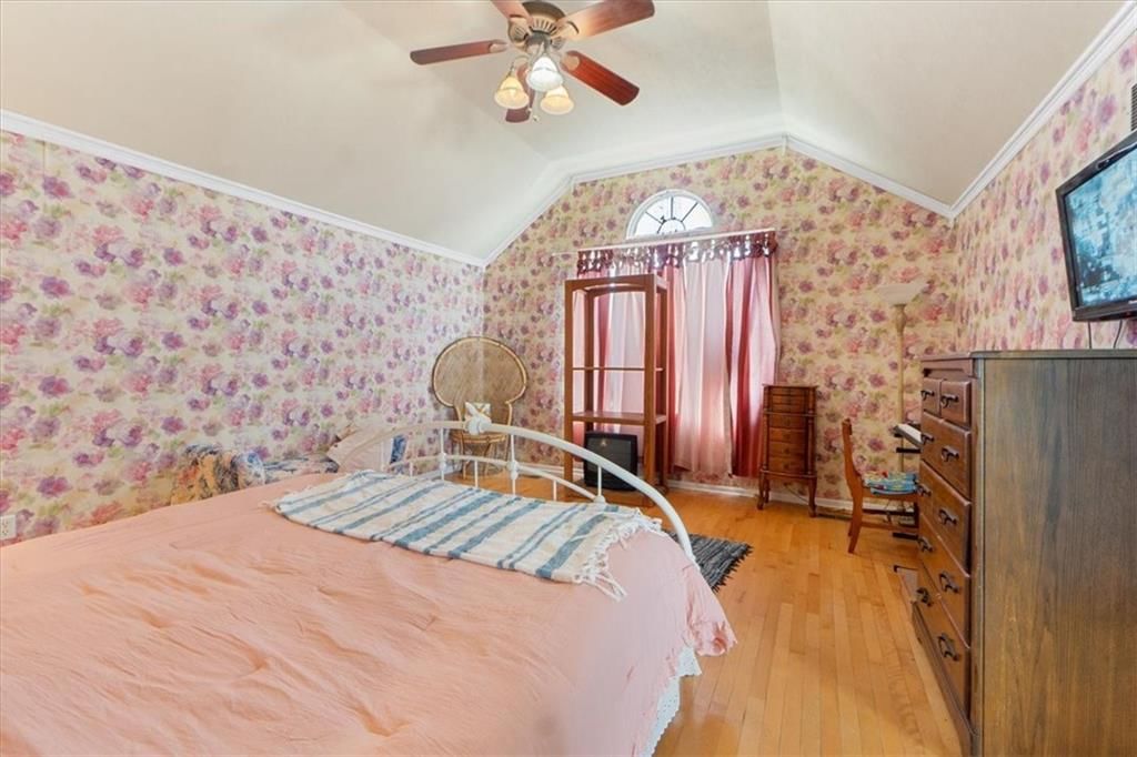 Photo 26 of 35 - 4205 N 126TH Street