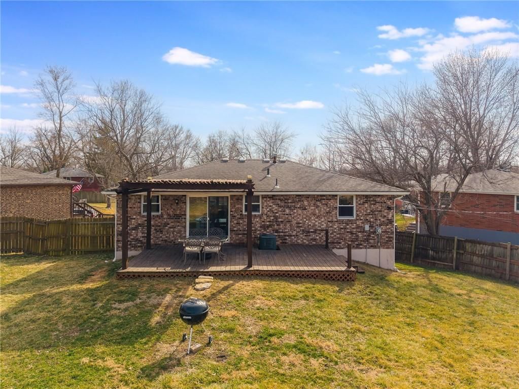4531 N Bellaire Avenue — photo 20