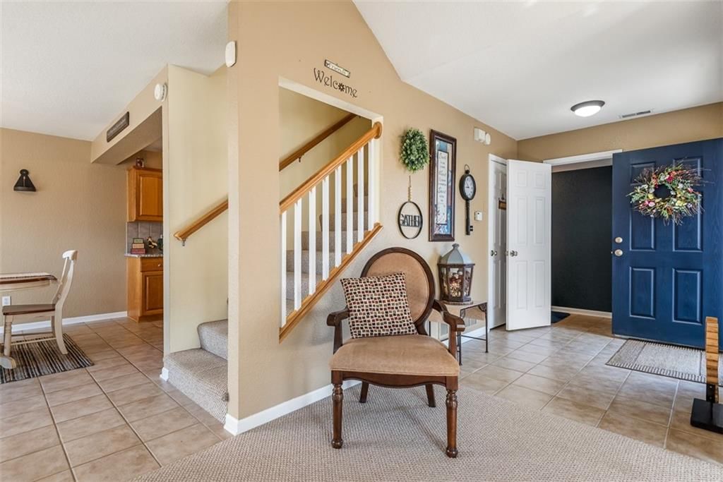441 W Hawthorn Street — photo 7