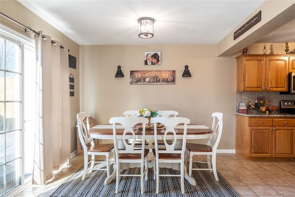 441 W Hawthorn Street — photo 8
