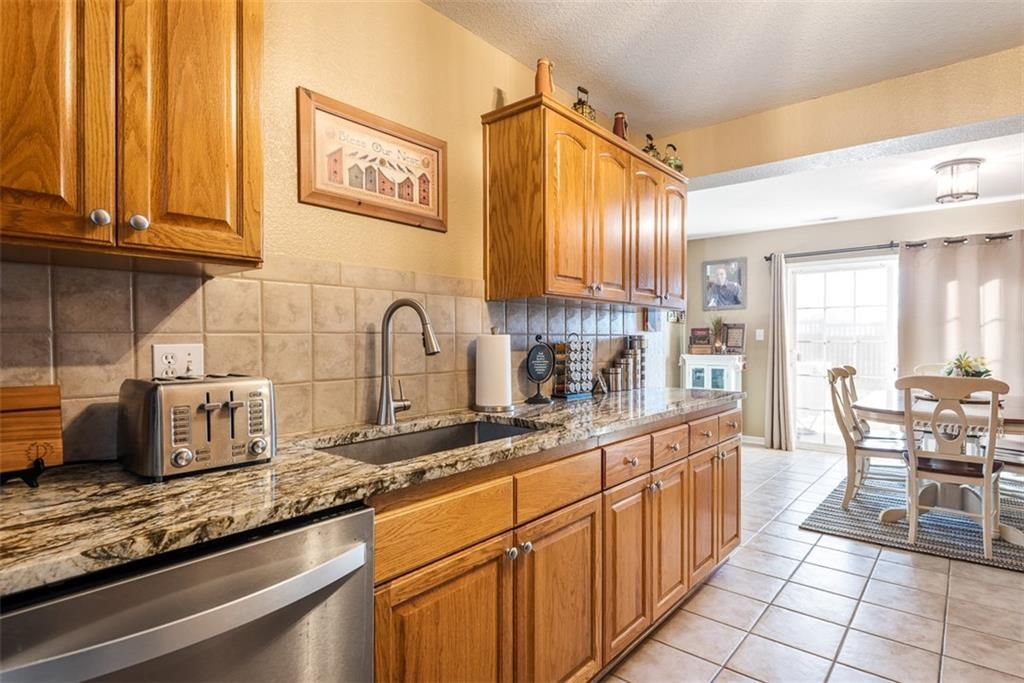 441 W Hawthorn Street — photo 11