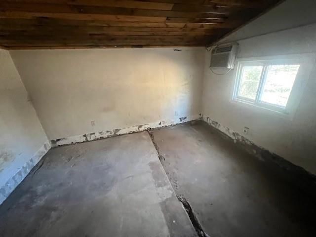 1220 E 80th Street — photo 6