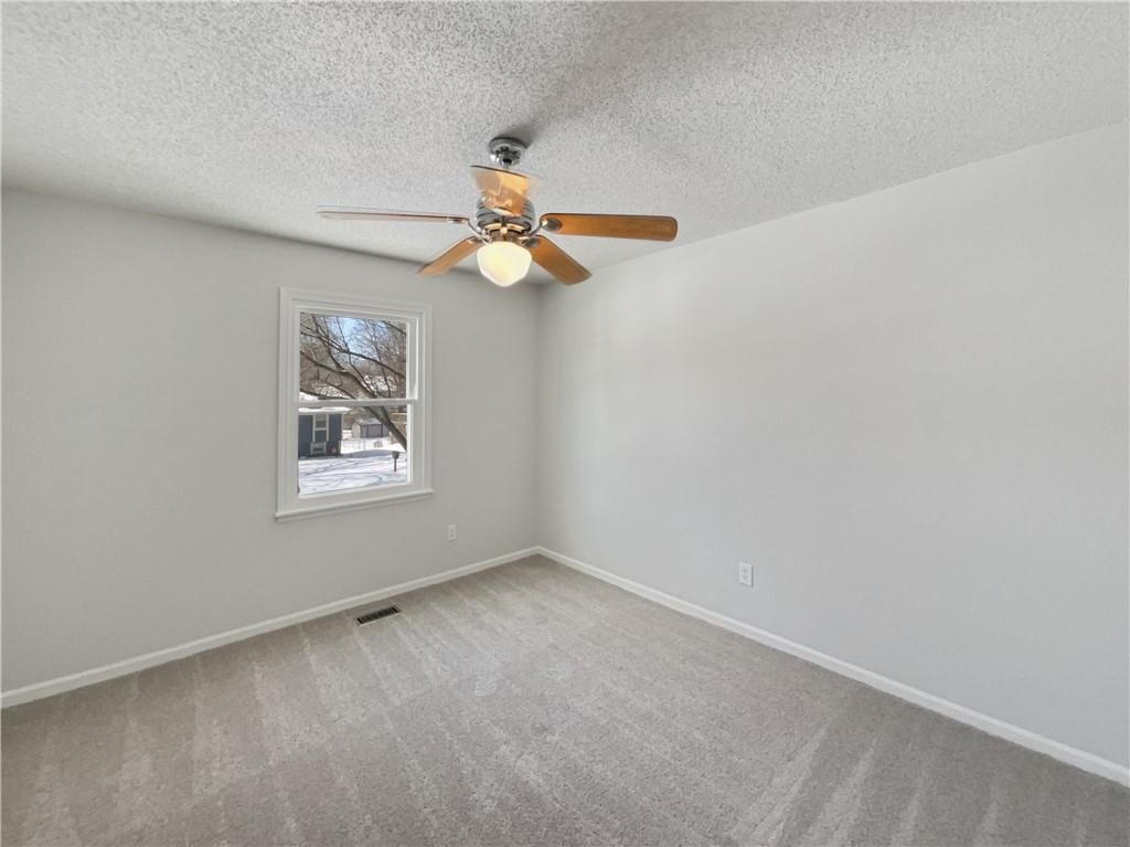 11435 N Virginia Avenue — photo 5
