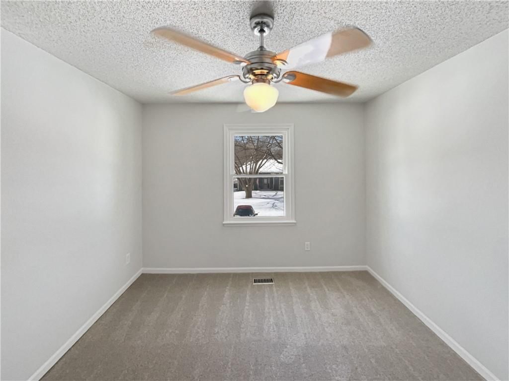 11435 N Virginia Avenue — photo 19