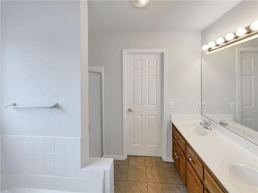 501 Fletcher Court — photo 7