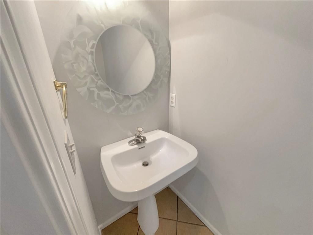 501 Fletcher Court — photo 26