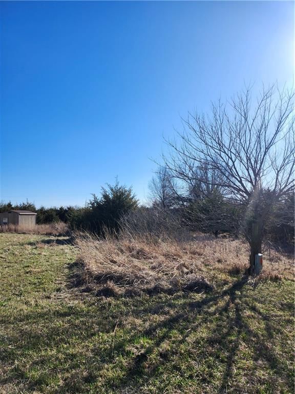 Photo 1 of 7 - 18 Nebraska Drive