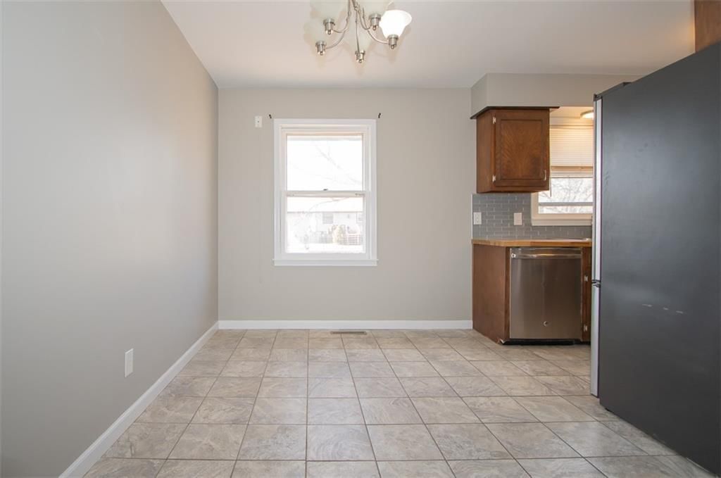 118 NE 991 Street — photo 8
