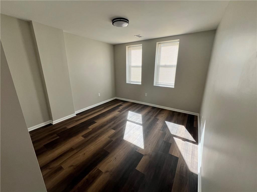4214 E 7th Street — photo 22