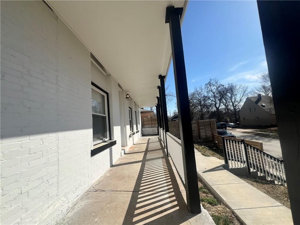 4214 E 7th Street — photo 25