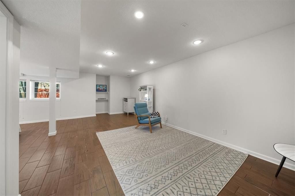 16120 Linden Street — photo 18