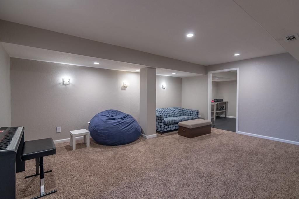 11035 Northridge Drive — photo 32