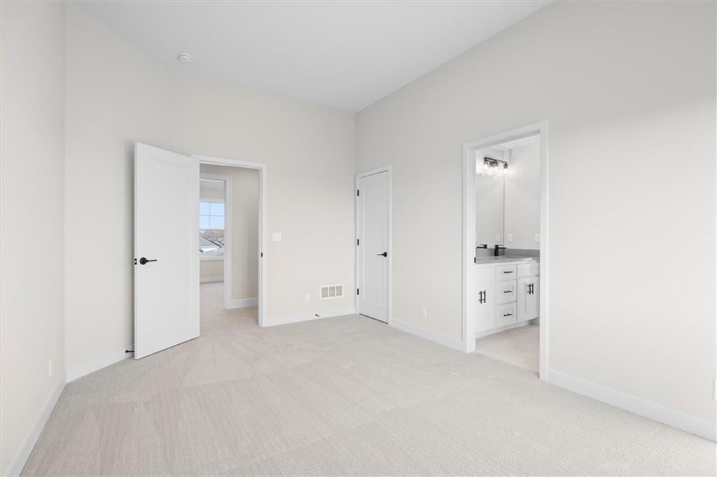 8017 Round Prairie Street — photo 26