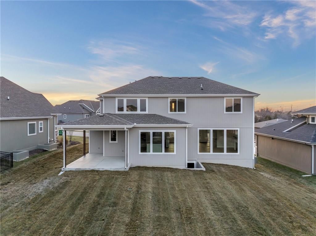8017 Round Prairie Street — photo 34