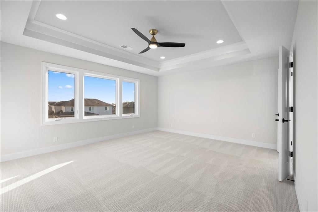8017 Round Prairie Street — photo 39