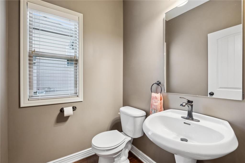 825 Creekmoor Pond Lane — photo 16