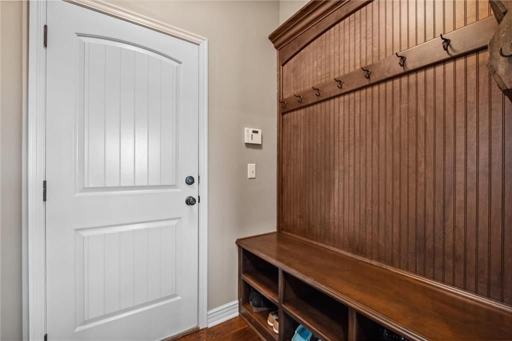 825 Creekmoor Pond Lane — photo 17