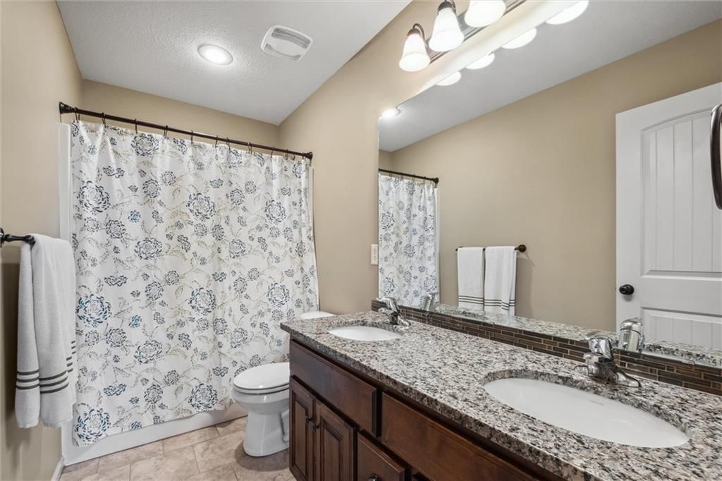 825 Creekmoor Pond Lane — photo 26