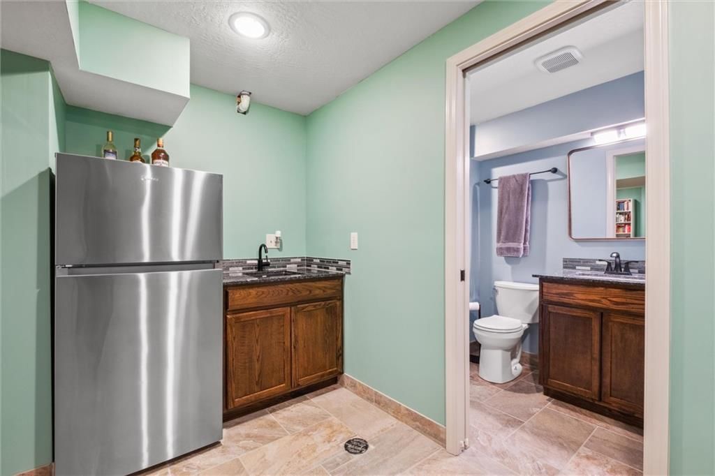825 Creekmoor Pond Lane — photo 34