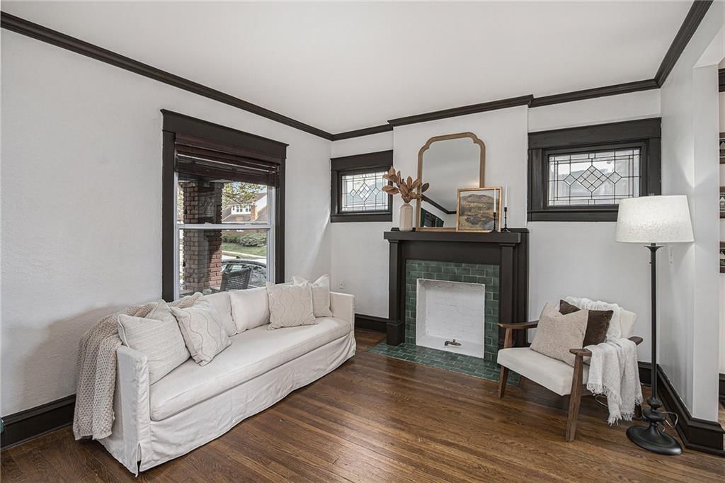 4346 Genessee Street — photo 9