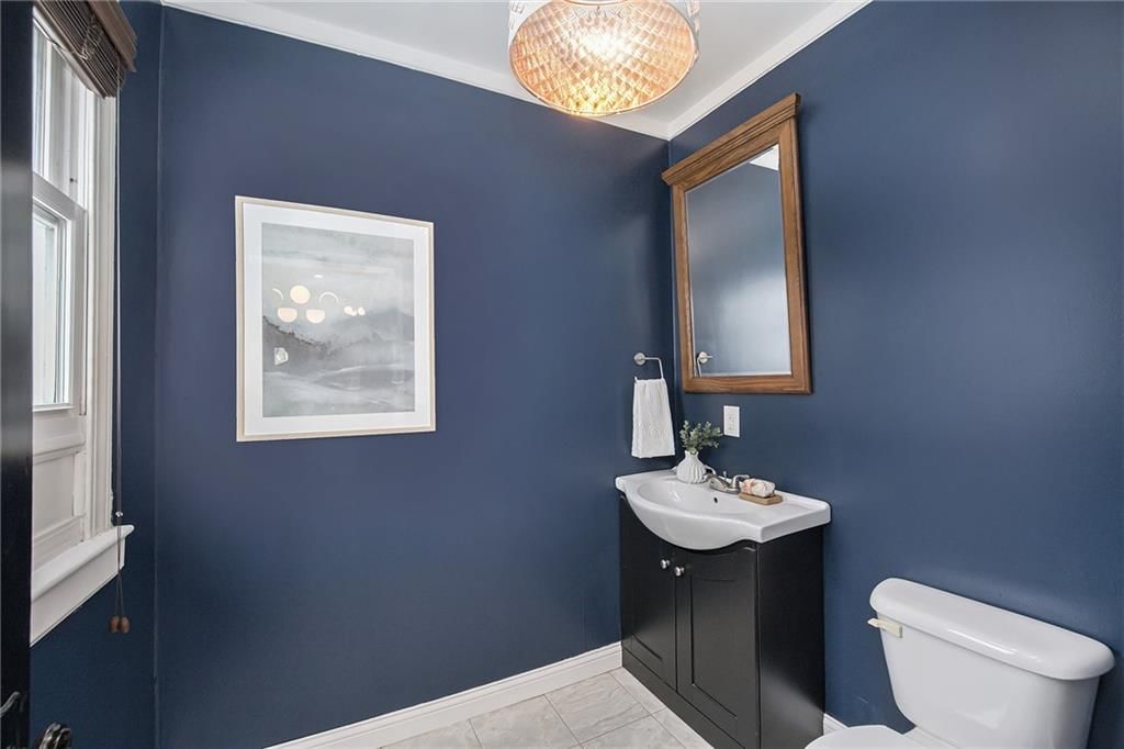 4346 Genessee Street — photo 11