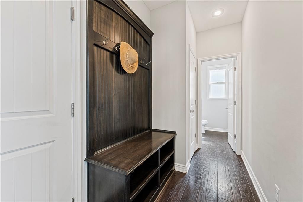 9924 N Richmond Avenue — photo 16