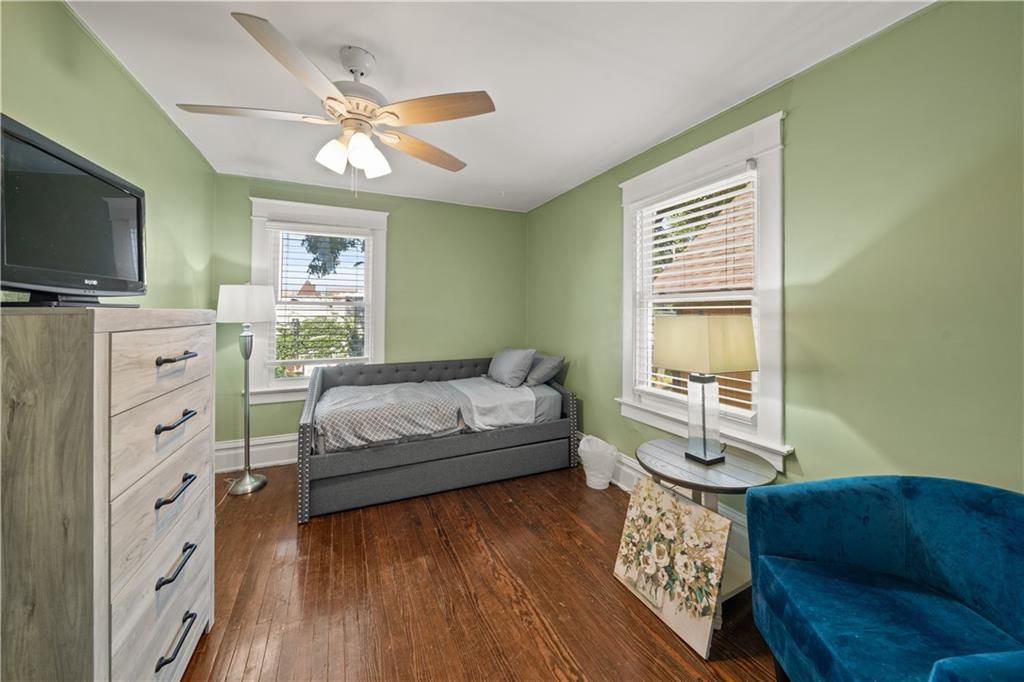 3114 Charlotte Street — photo 16
