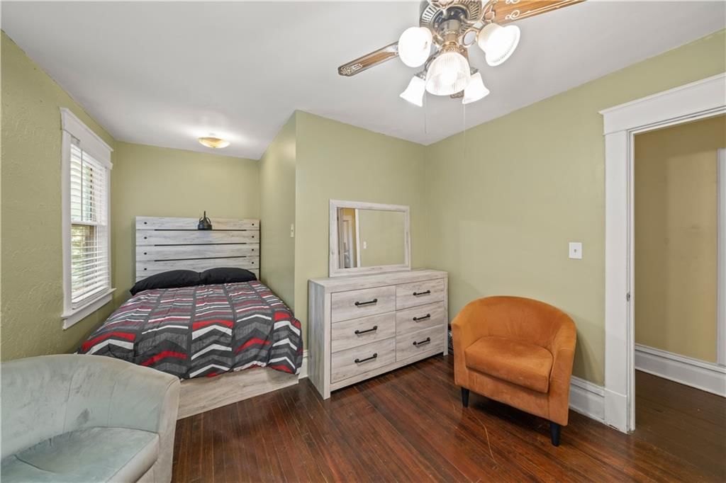 3114 Charlotte Street — photo 19