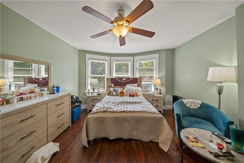3114 Charlotte Street — photo 20