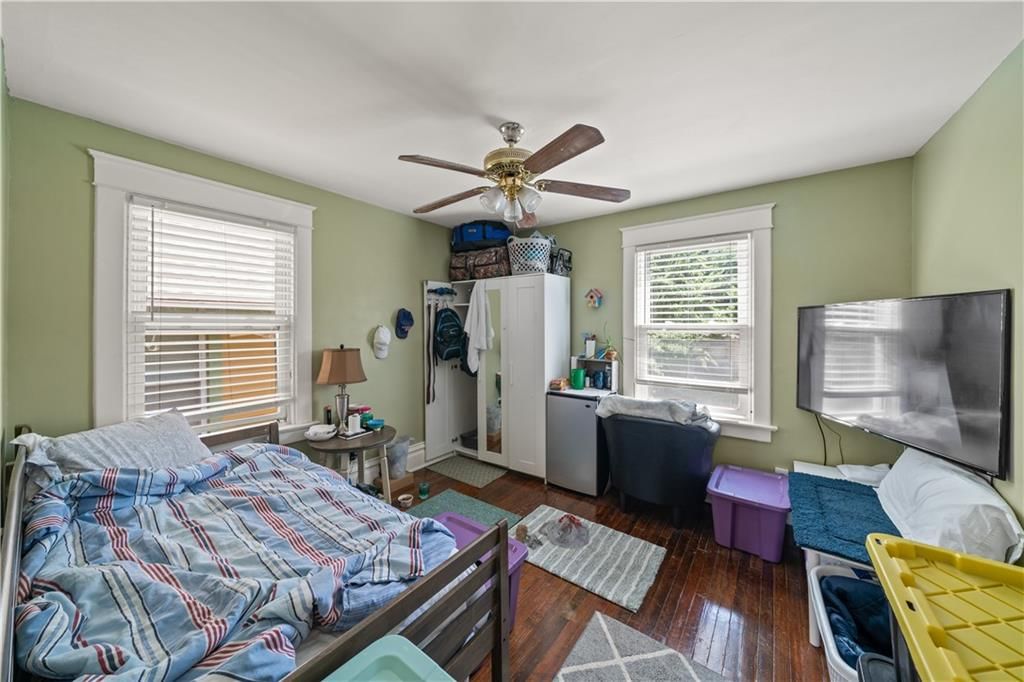 3114 Charlotte Street — photo 24