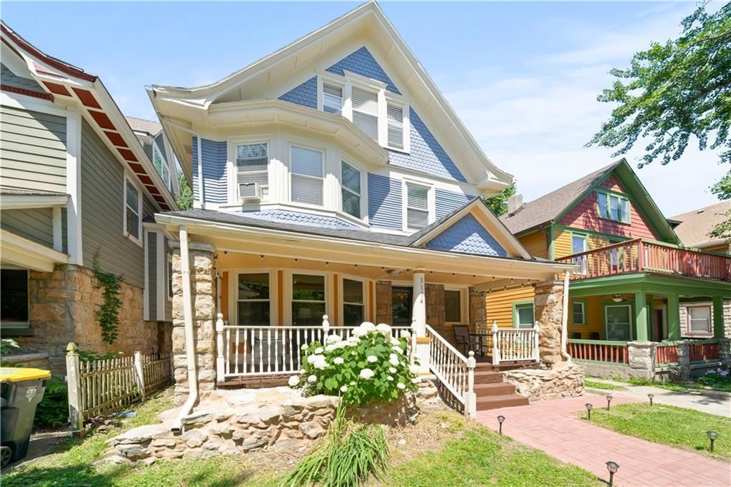 3114 Charlotte Street — photo 35