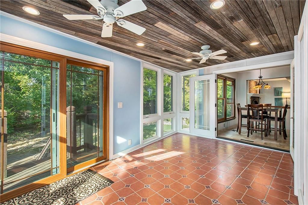 10202 NW Mirror Lake Drive — photo 11