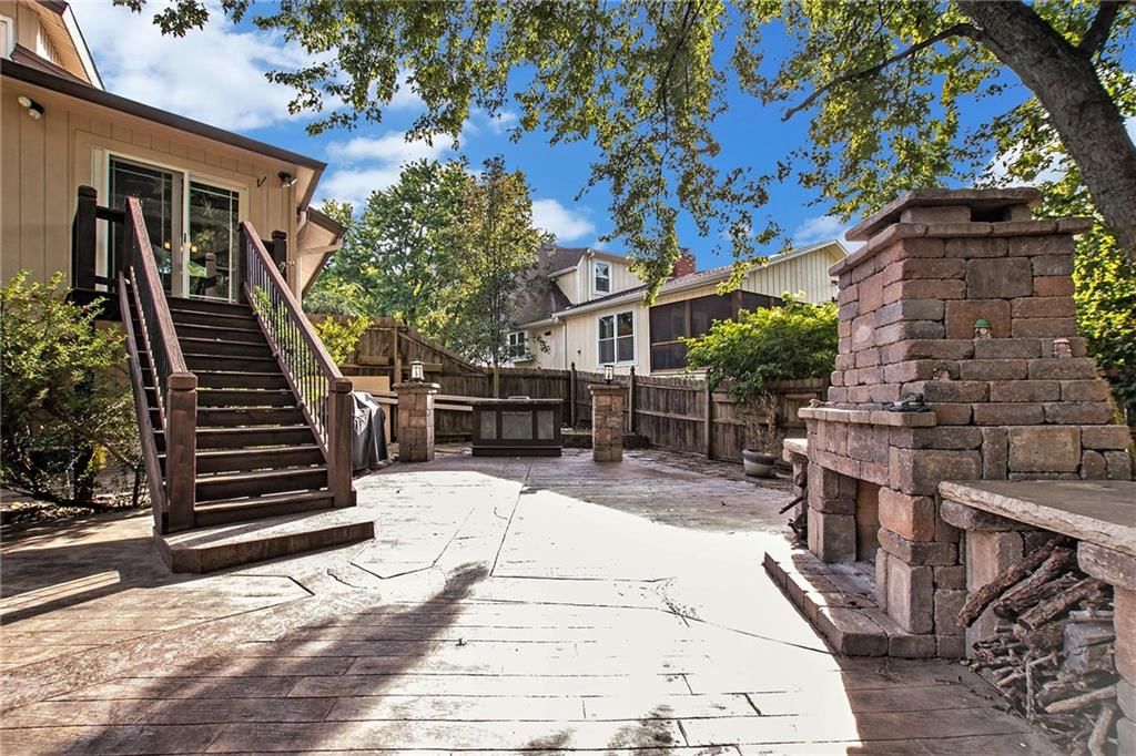 10202 NW Mirror Lake Drive — photo 34