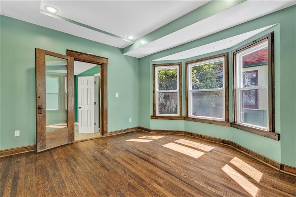 4045 CAMPBELL Street — photo 8