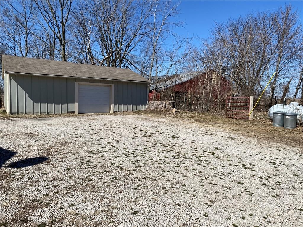 414 SW County Road BB Highway — photo 8