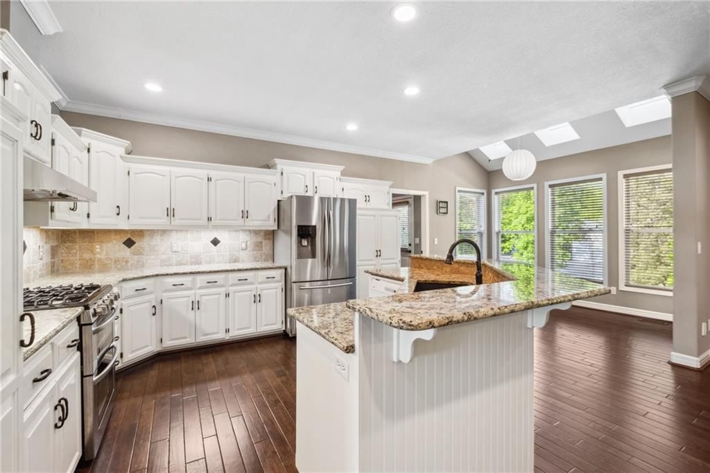 7755 Bridle Parc Lane — photo 14