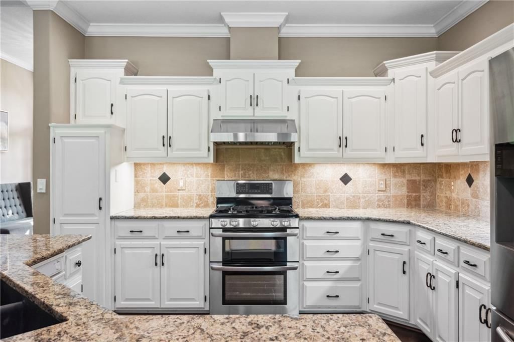 7755 Bridle Parc Lane — photo 16