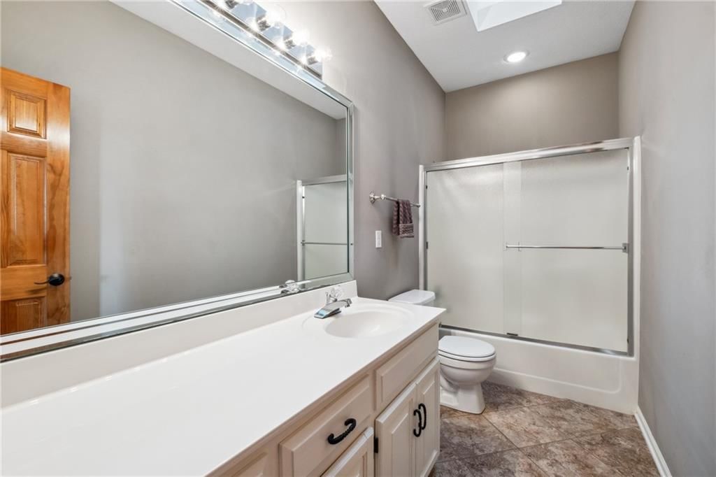 7755 Bridle Parc Lane — photo 21