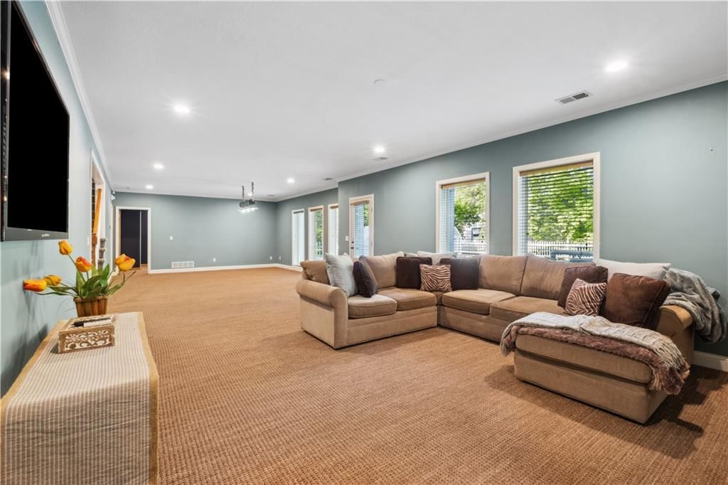 7755 Bridle Parc Lane — photo 25