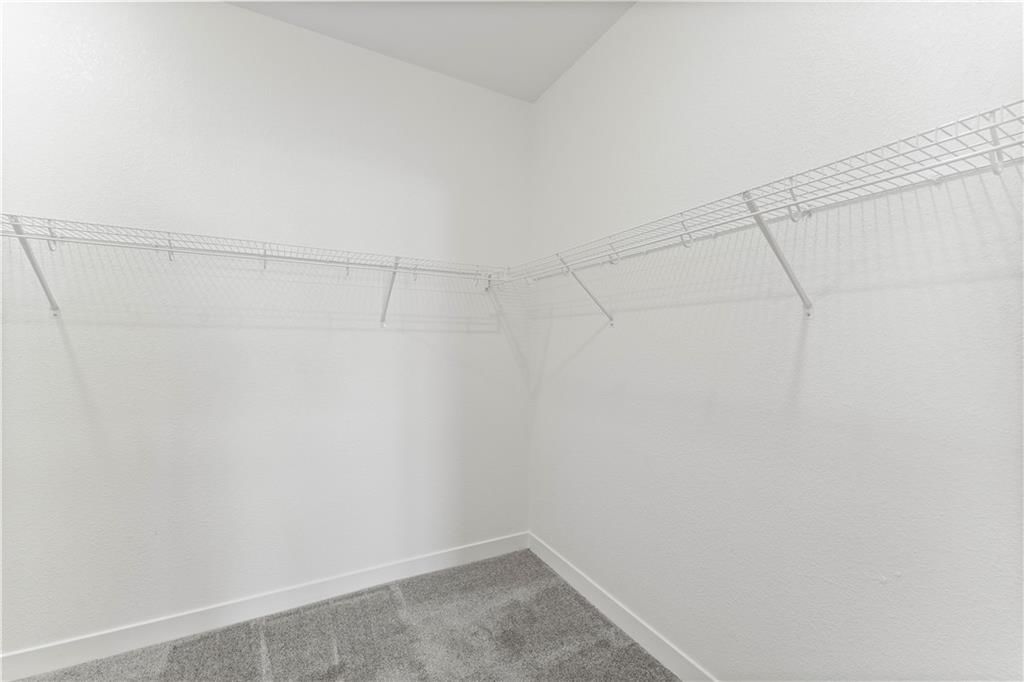 Photo 31 of 39 - 18815 188th Terrace