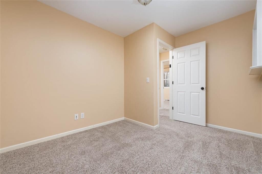 7937 NE 55th Street — photo 16