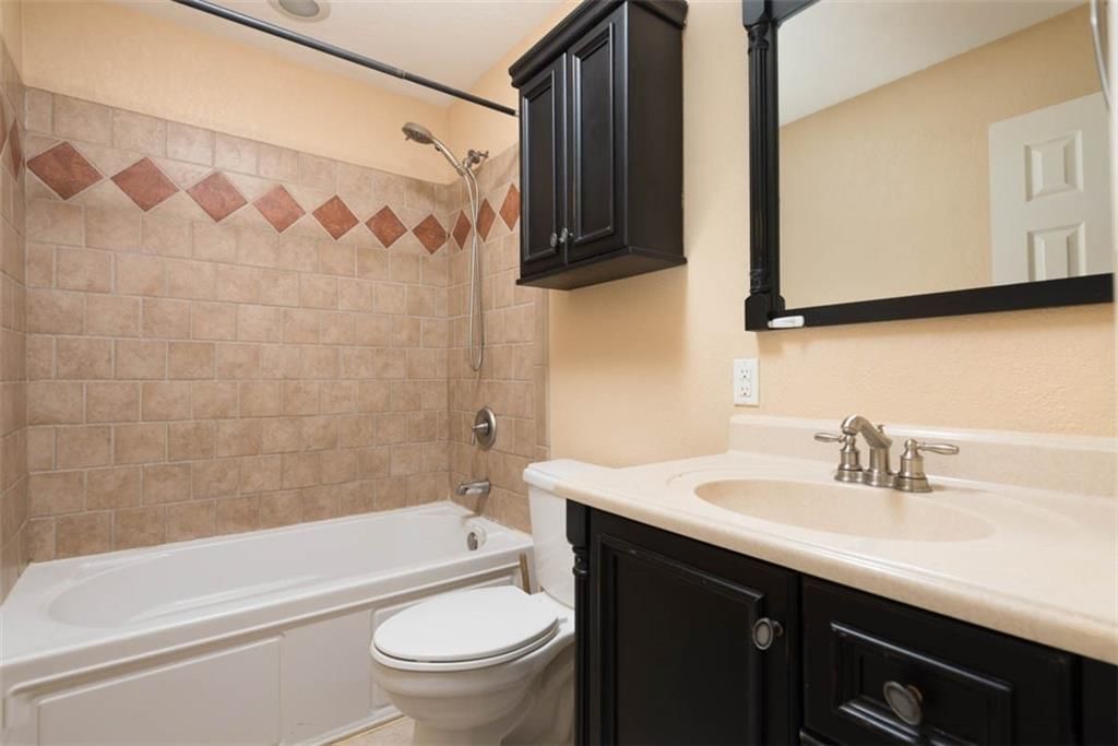 7937 NE 55th Street — photo 17