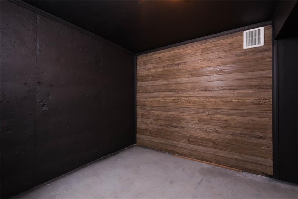 7937 NE 55th Street — photo 18